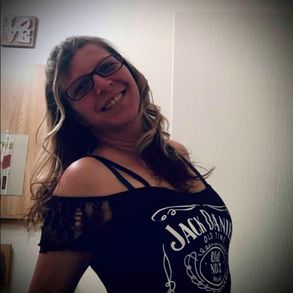 Meet your Posher, Sonia
